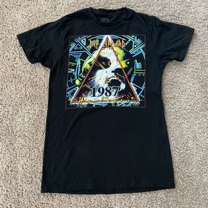 Def Leppard “Hysteria” T-Shirt - size small 🙂🤘 (unofficial)
